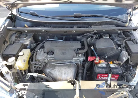 2018 Toyota Rav4 Adventure z USA, uszkodzony, nr VIN 2T3RFREV8JW730458